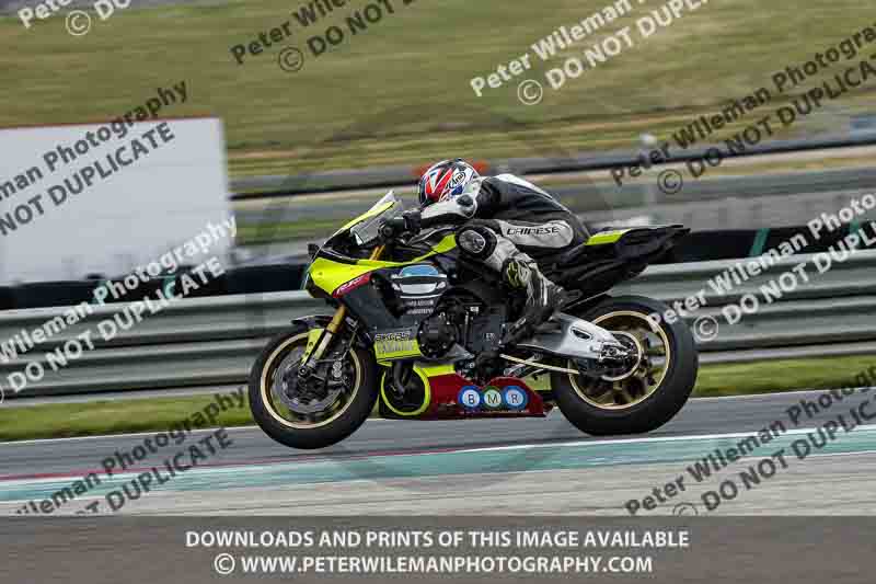 cadwell no limits trackday;cadwell park;cadwell park photographs;cadwell trackday photographs;enduro digital images;event digital images;eventdigitalimages;navarra;no limits trackdays;peter wileman photography;racing digital images;trackday digital images;trackday photos